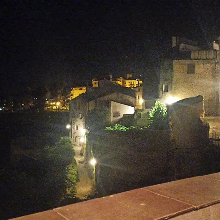 La Casita De *